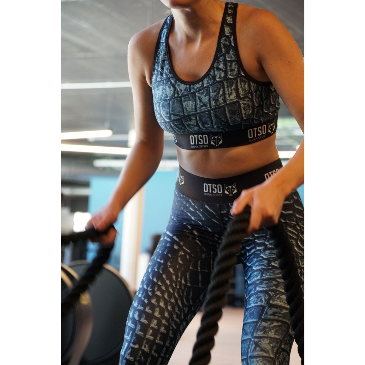 Sports Bra Black Snake